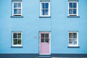 Angle Adventures - 4 Bed Cottage - Angle