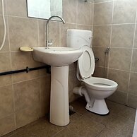 OYO 90366 Home Valley Guesthouse Tambunan