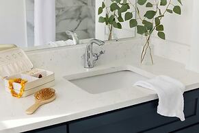 Sonder by Marriott Bonvoy Dovetail Apartments Downtown