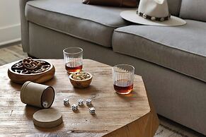 Sonder by Marriott Bonvoy Dovetail Apartments Downtown