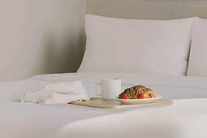 Sonder by Marriott Bonvoy Dovetail Apartments Downtown