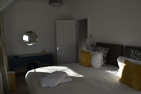 Frinton Escapes - The Cottage