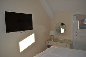 Frinton Escapes - The Cottage
