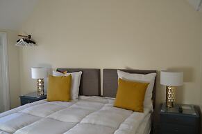 Frinton Escapes - The Cottage