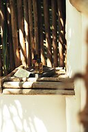Éteka Slow Beach Hotel