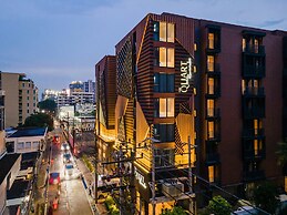 The Quart Ruamrudee by UHG