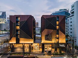 The Quart Ruamrudee by UHG