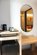 The Quart Ruamrudee by UHG