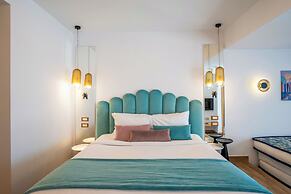 Cresanto Luxury Suites