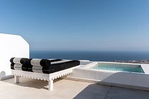 Cresanto Luxury Suites