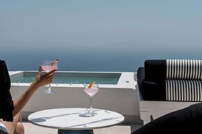 Cresanto Luxury Suites