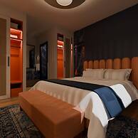 Cresanto Luxury Suites