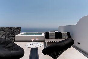 Cresanto Luxury Suites