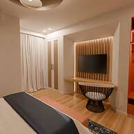 Cresanto Luxury Suites