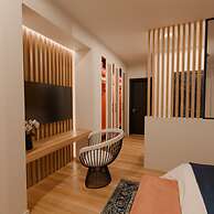 Cresanto Luxury Suites