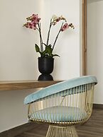 Cresanto Luxury Suites