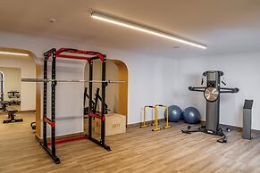 Cresanto Luxury Suites