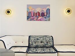 Cresanto Luxury Suites