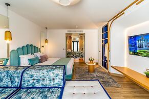 Cresanto Luxury Suites