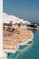 Cresanto Luxury Suites