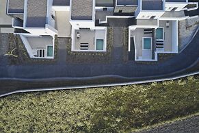 Cresanto Luxury Suites