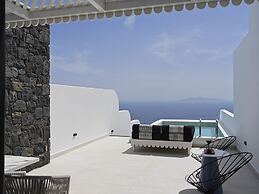 Cresanto Luxury Suites