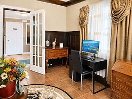 Harbourview Inn, SureStay Collection by Best Western