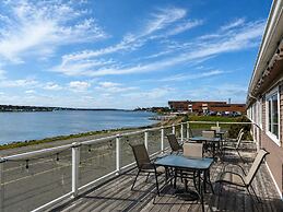 Harbourview Inn, SureStay Collection by Best Western