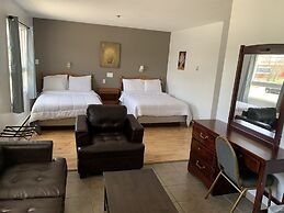 Harbourview Inn & Suites