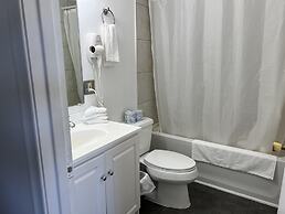 Harbourview Inn, SureStay Collection by Best Western