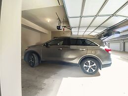 Foxpoint Cottage 3 Bedroom Townhouse by RedAwning