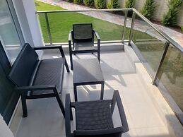 Lovely 2 Rooms Apartment With Pool and Air Con