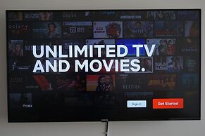 Lovely 2 Rooms Apartment With Pool and Air Con