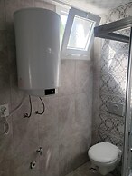 Lovely 2 Rooms Apartment With Pool and Air Con