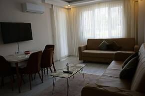 Lovely 2 Rooms Apartment With Pool and Air Con
