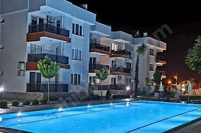 Lovely 2 Rooms Apartment With Pool and Air Con