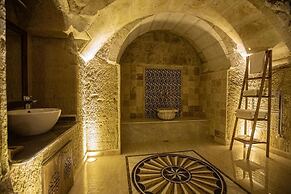 Ada Cave Suites Hotel