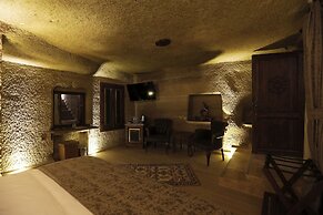 Ada Cave Suites Hotel
