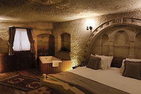 Ada Cave Suites Hotel