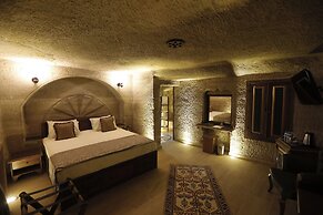 Ada Cave Suites Hotel