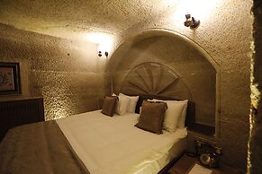 Ada Cave Suites Hotel