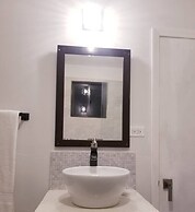 Blue Shores  Hideaway