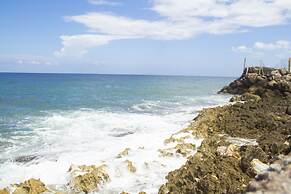 Blue Shores  Hideaway