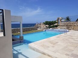 Blue Shores  Hideaway