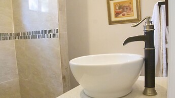 Blue Shores  Hideaway