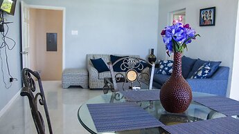 Blue Shores  Hideaway