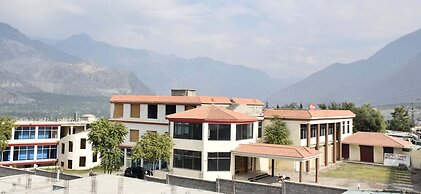 Hotel Oasis International