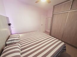 Elegant and Spacious Apartment With Sea Vieuw