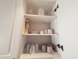 Elegant and Spacious Apartment With Sea Vieuw