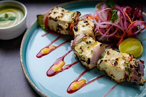 Amoravida By 7 Apple Resorts